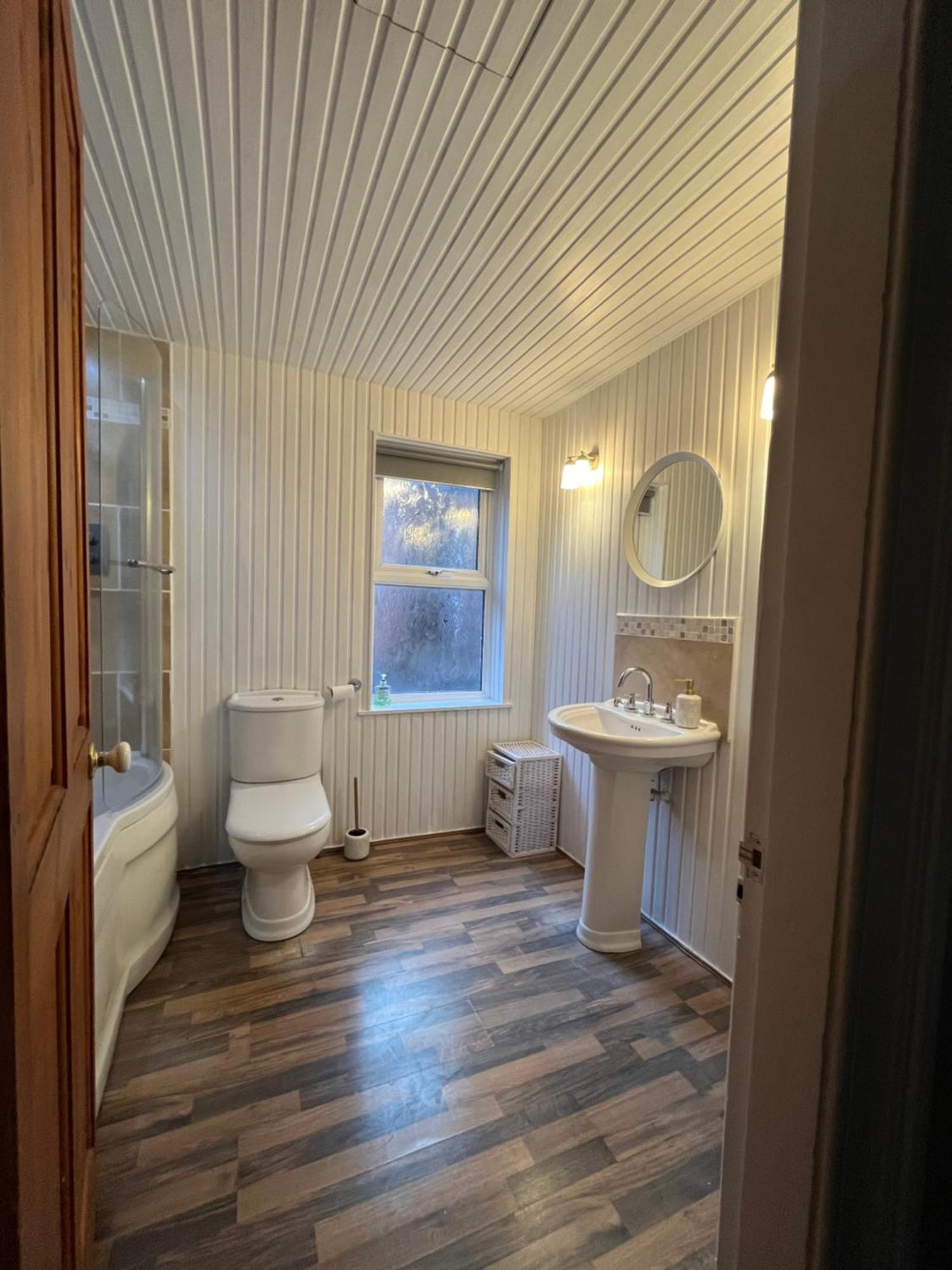 Gr8 Hostel At The Mount Belfast Extérieur photo