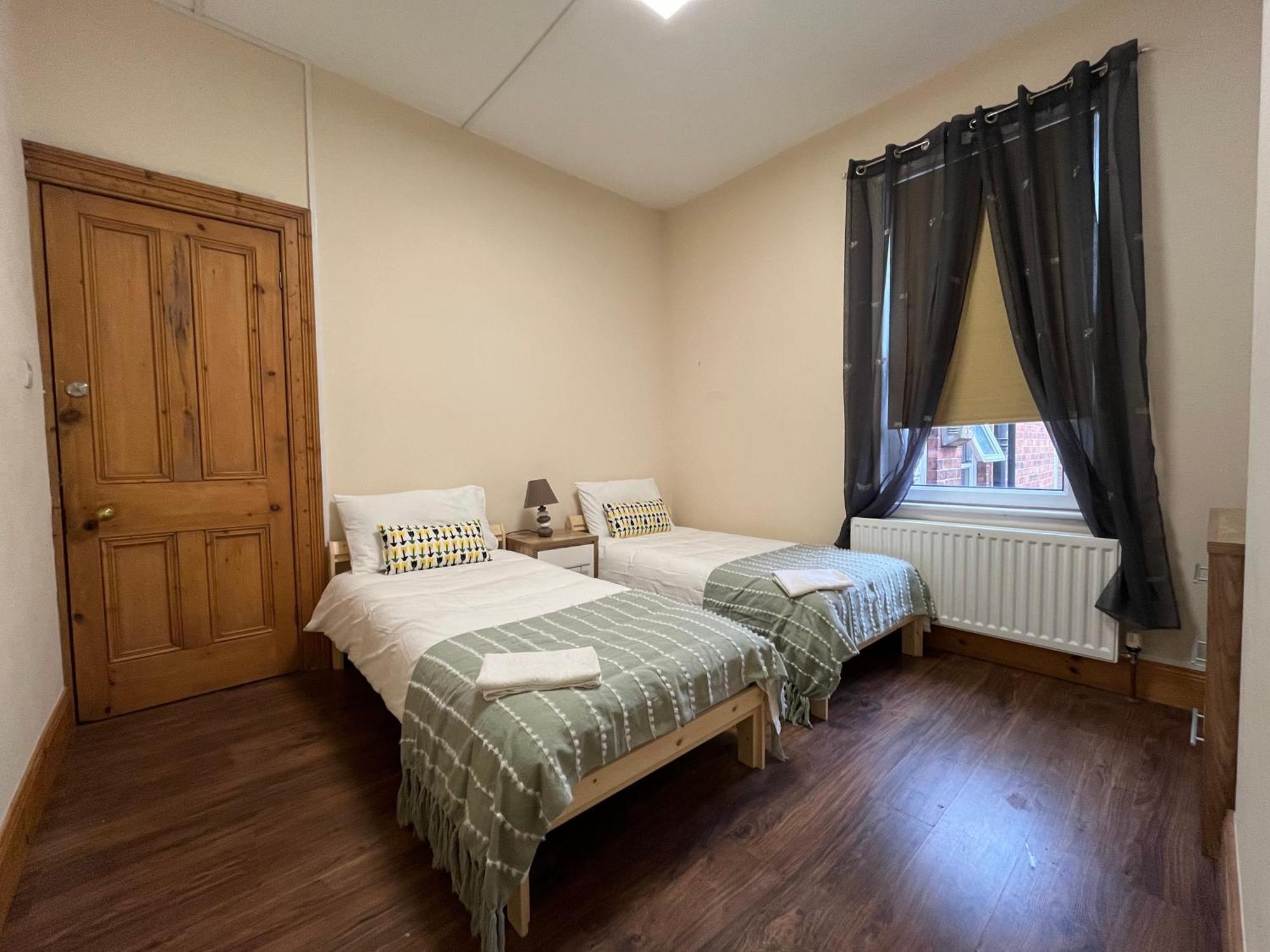 Gr8 Hostel At The Mount Belfast Extérieur photo