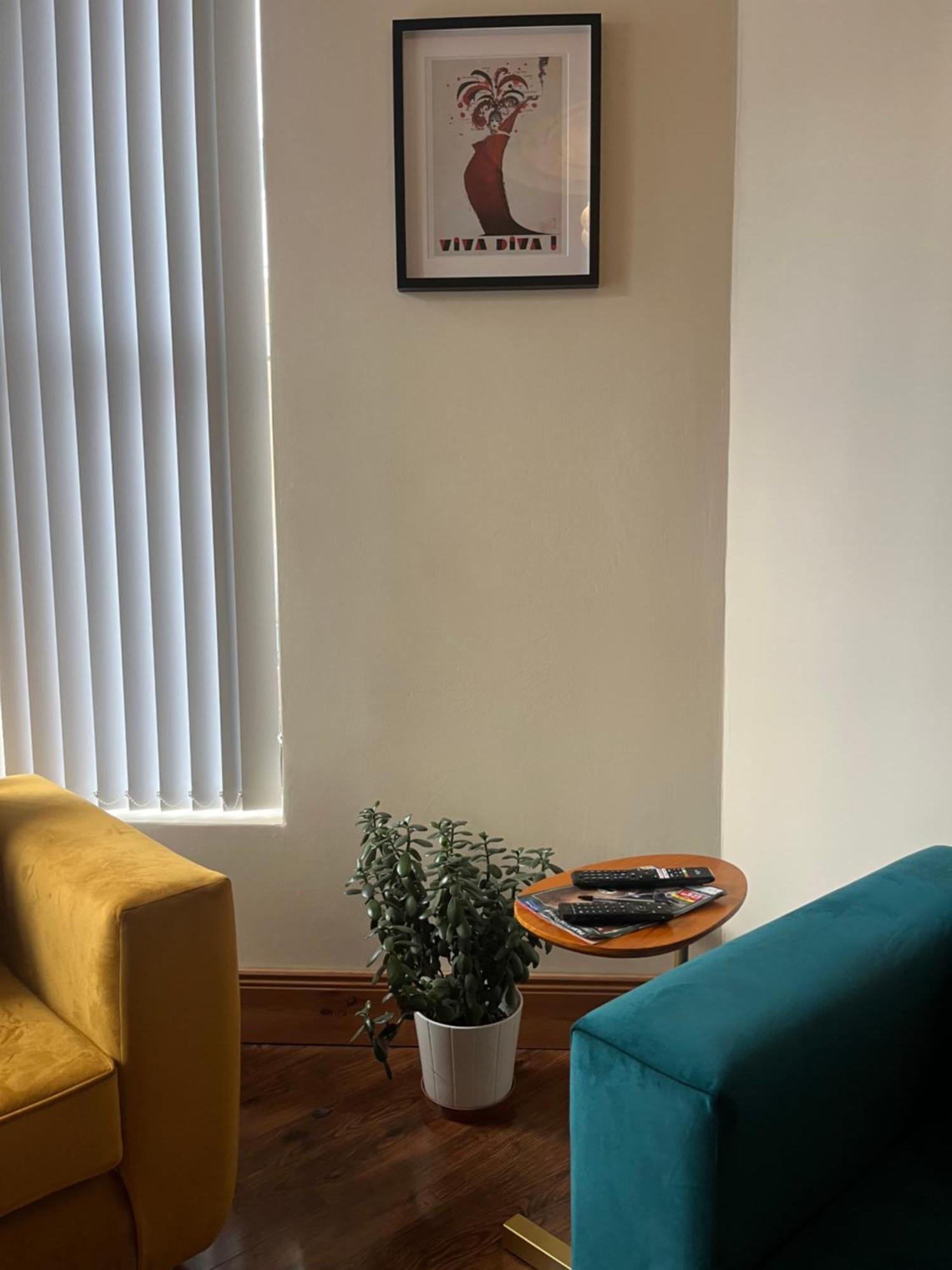 Gr8 Hostel At The Mount Belfast Extérieur photo