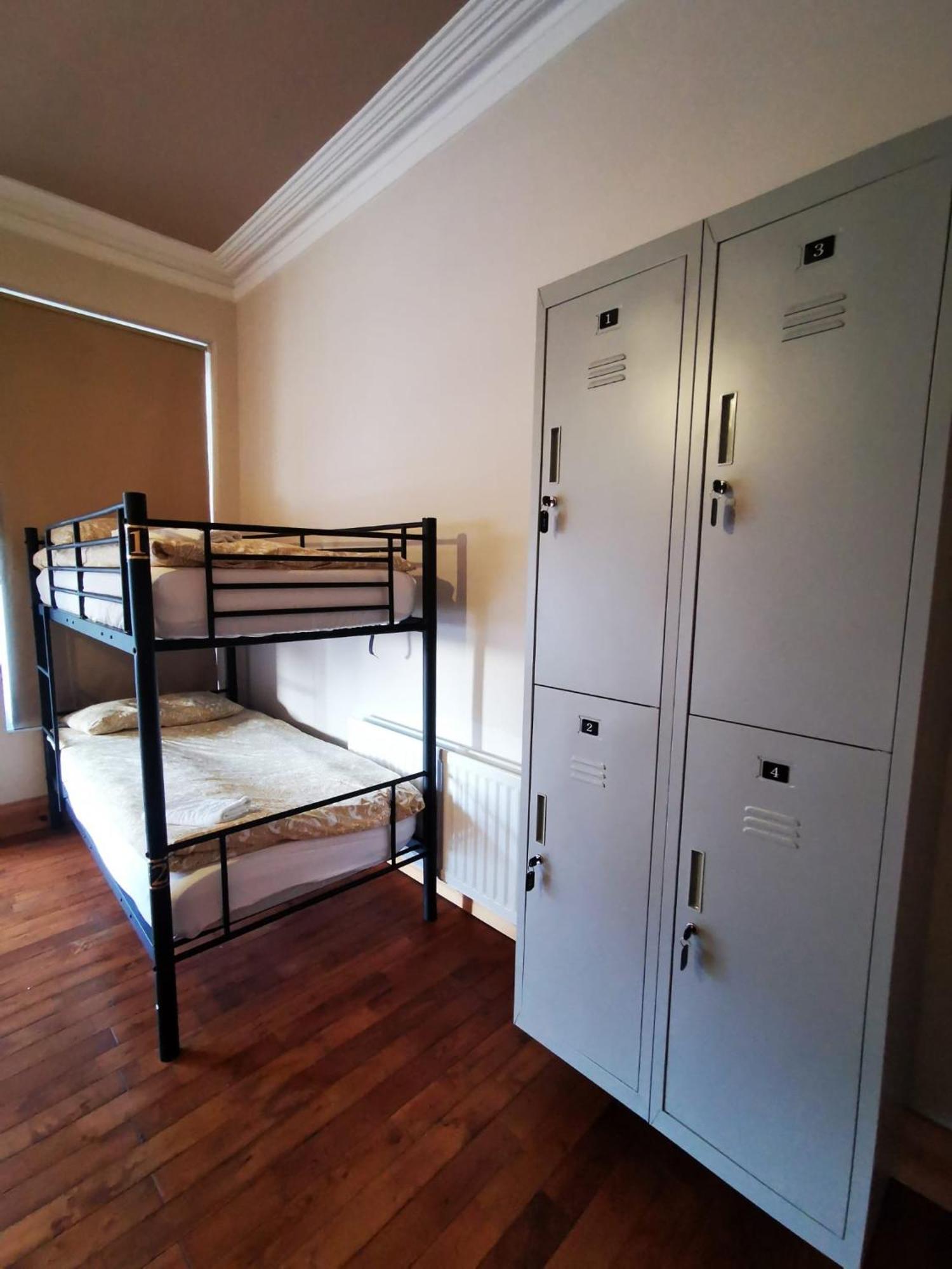 Gr8 Hostel At The Mount Belfast Extérieur photo