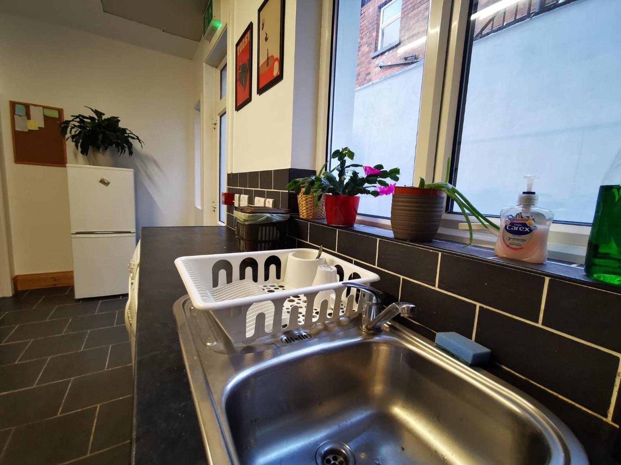 Gr8 Hostel At The Mount Belfast Extérieur photo