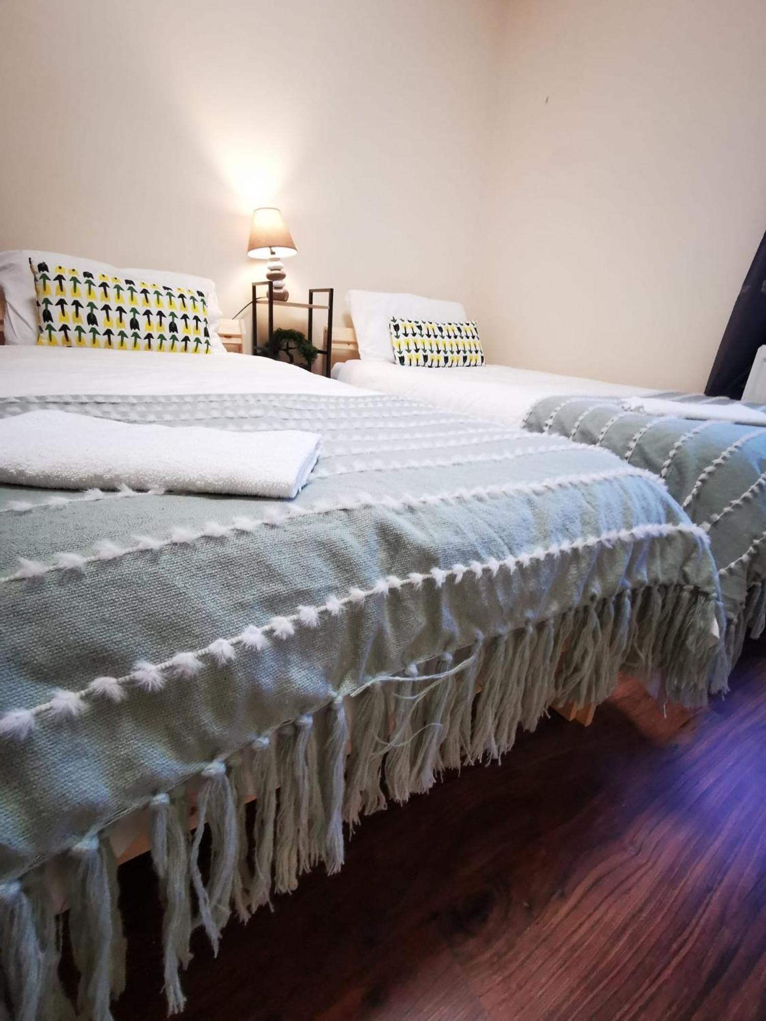 Gr8 Hostel At The Mount Belfast Extérieur photo